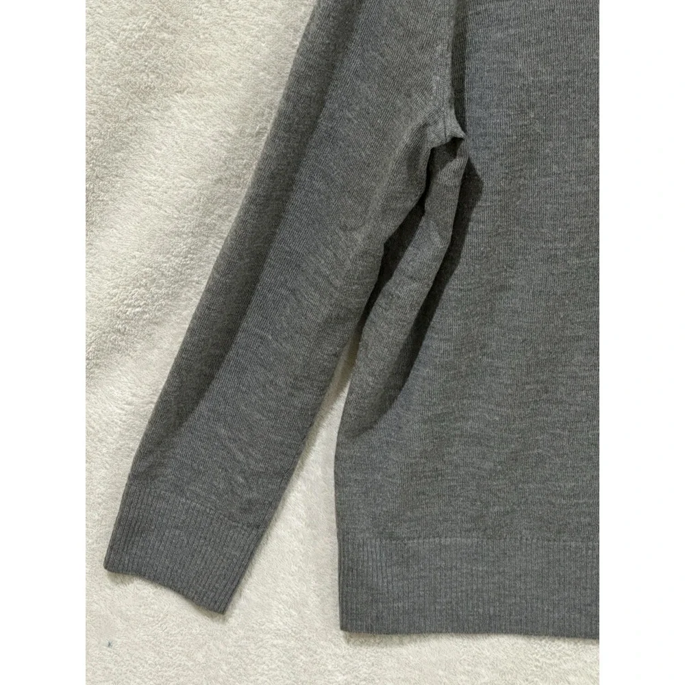 Banana Republic Extra‎ Fine Merino Wool Mens Sweater Size XL Gray Classic V-Neck